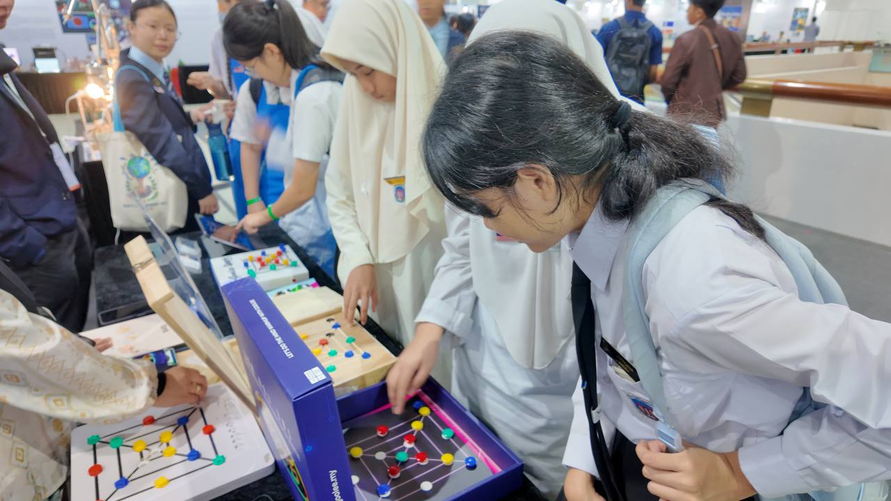 photo_2025-10-28_18-27-39